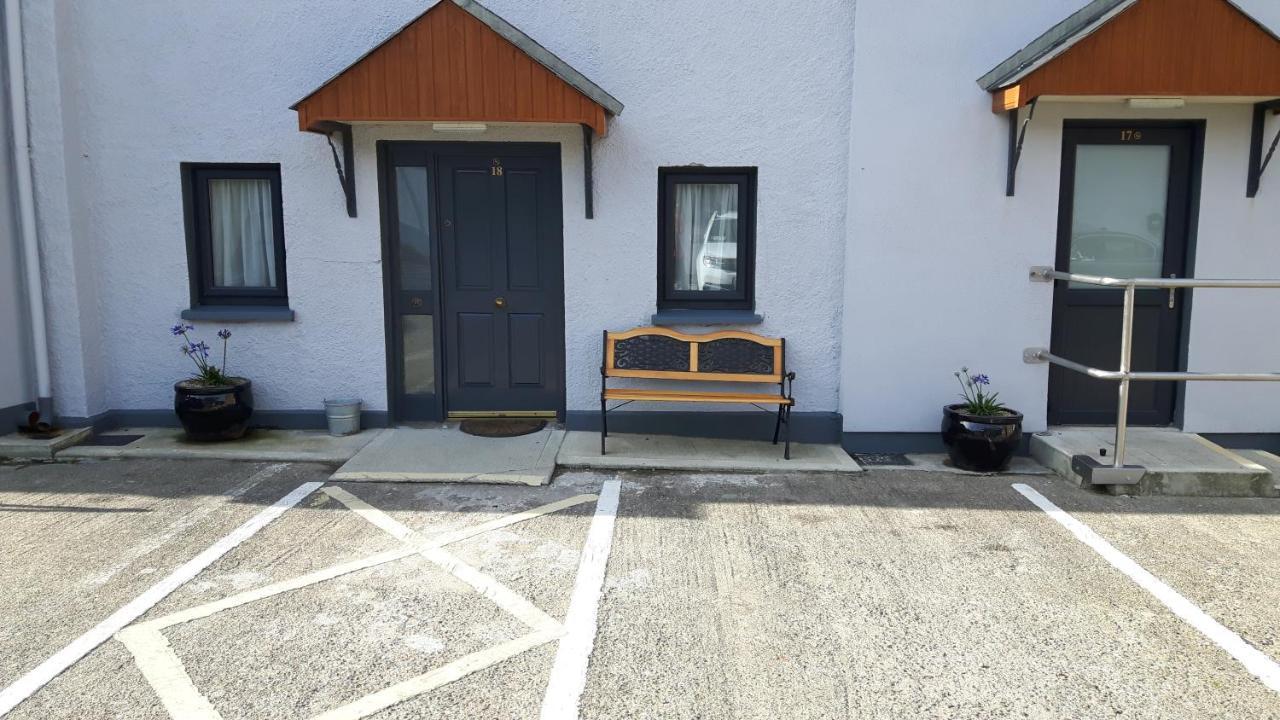 ホテル Jim Mcgee'S ウェックスフォード エクステリア 写真